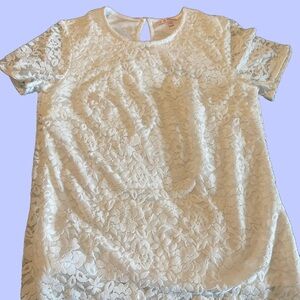 Teddi Rose medium 2 layer White Lace Short Sleeve Top measurements in pics